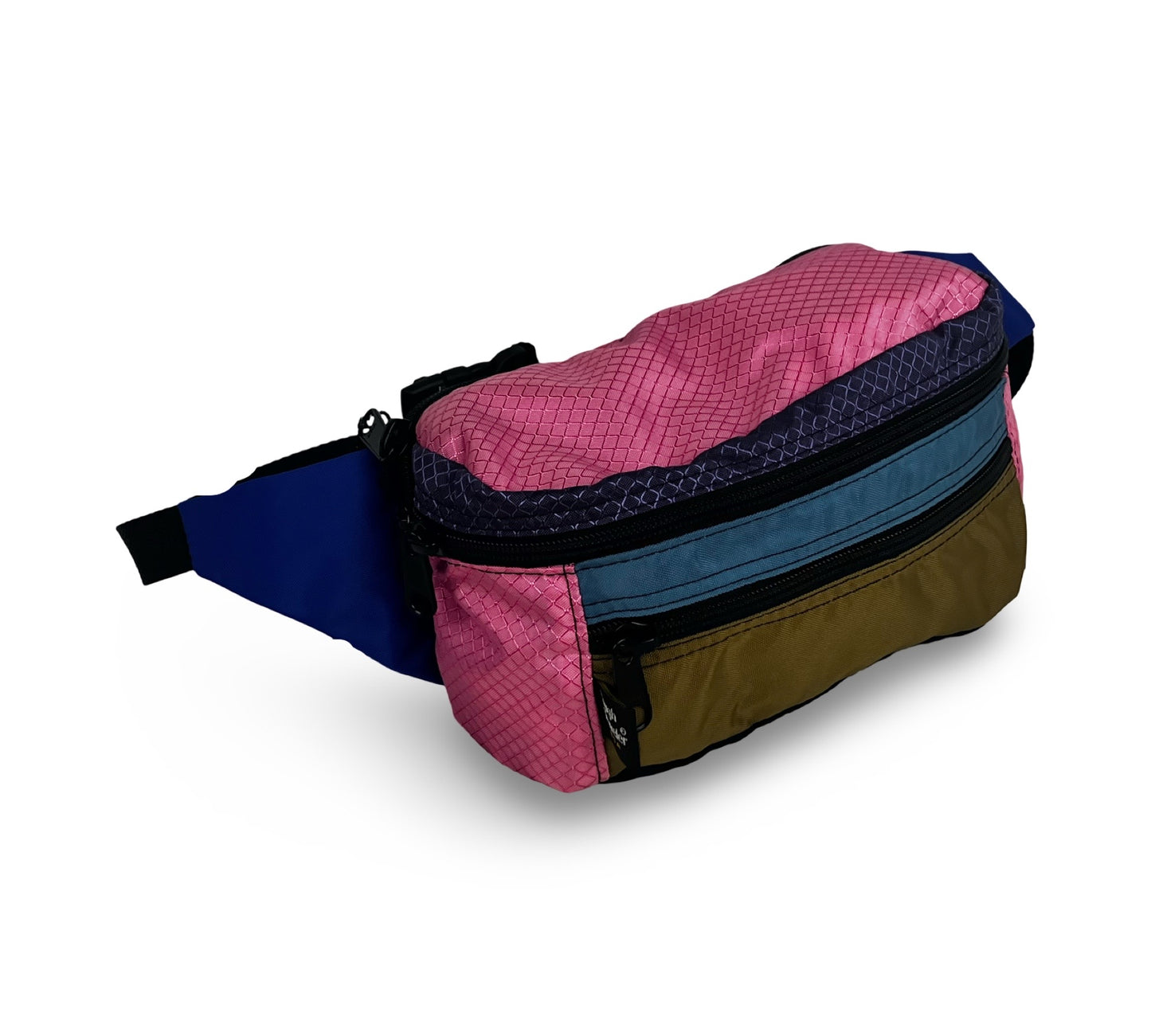 Deluxe Hip Pack Waist Bag Made in USA | Handcrafted by Tough Traveler since 1970 |  HIP PACK DELUXE