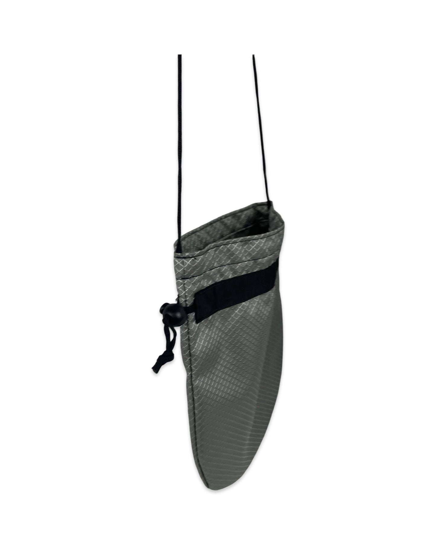  |  DRAWSTRING SHOULDER BAG
